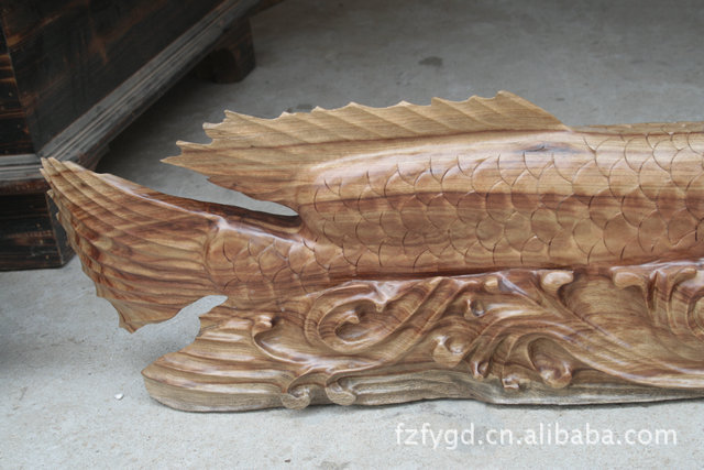 佛緣木雕 香樟木金龍魚風水擺件與多功能茶臺的藝術融合